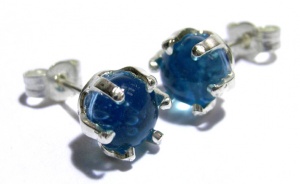 Molten Clasp Stud Earrings
