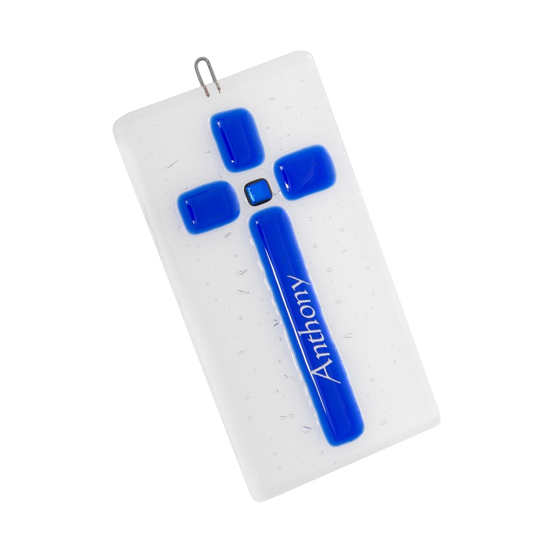 Engraved dicroic cross